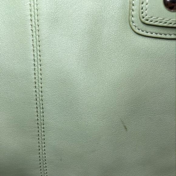 Coach F13733 Soho Pleated Leather Carryall Bag - Picture 10 of 16